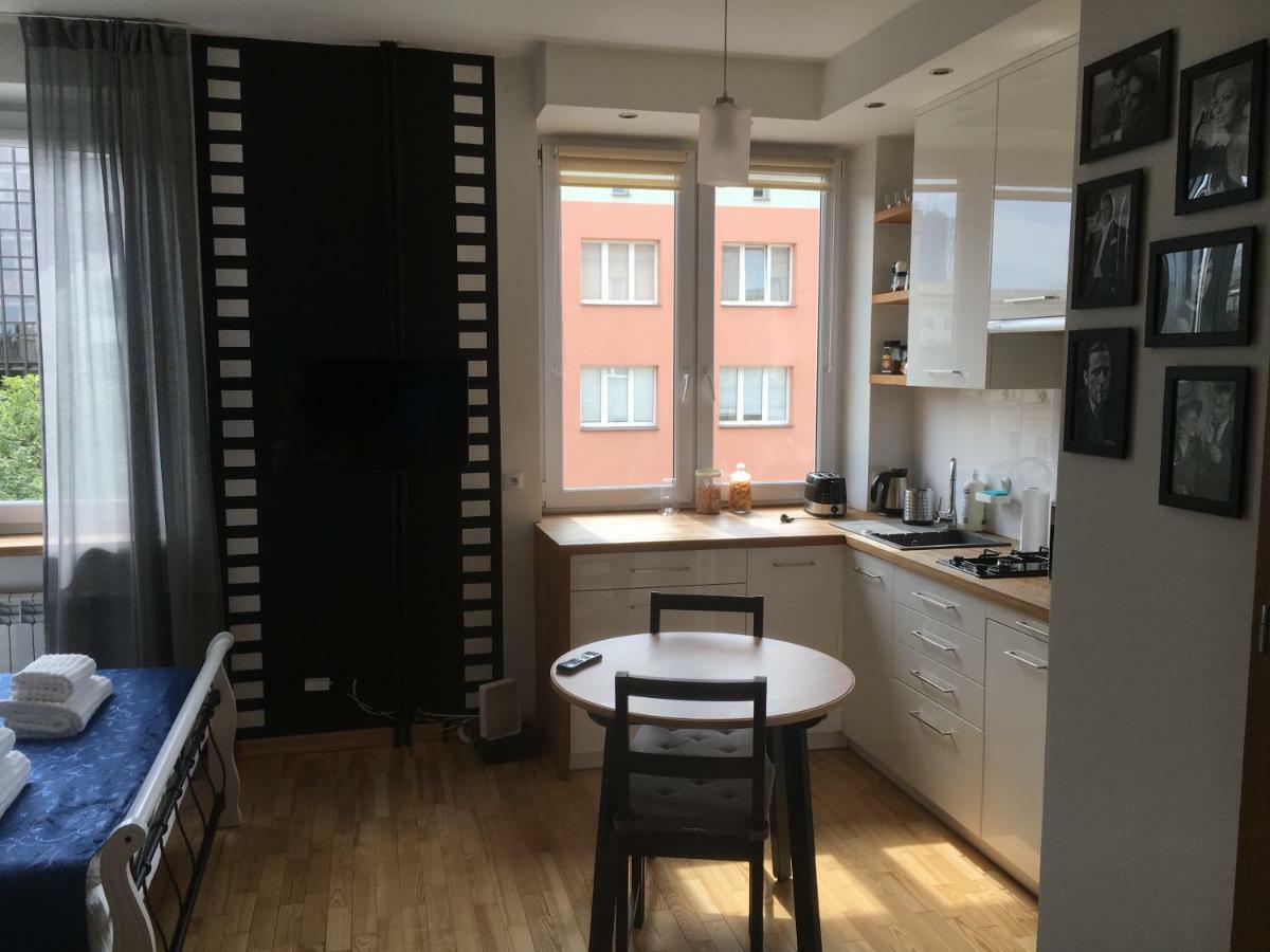 Apartment "Femina Cinema" Warsaw City Centre ภายนอก รูปภาพ